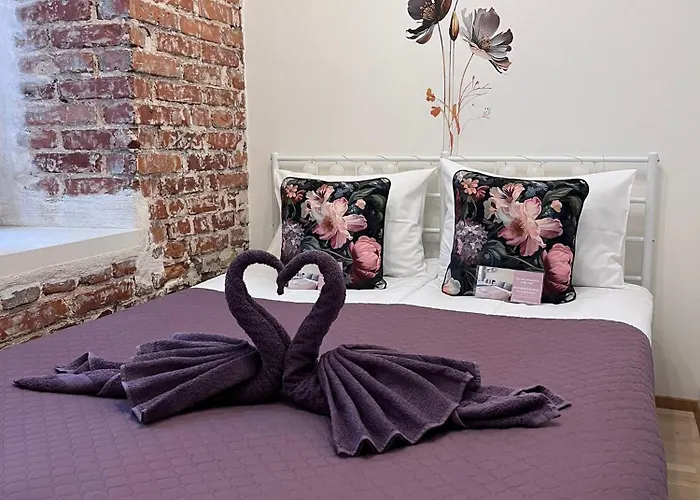 Cozy 1-Bedr In The Centre Near Old Town With Private Parking