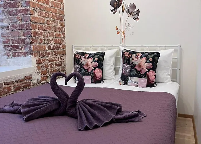 Cozy 1-Bedr In The Centre Near Old Town With Private Parking