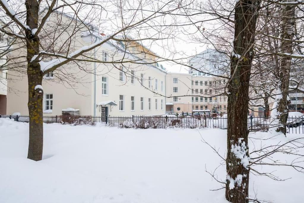 Cozy 1-bedr In The Centre Near Old Town With Private Parking
